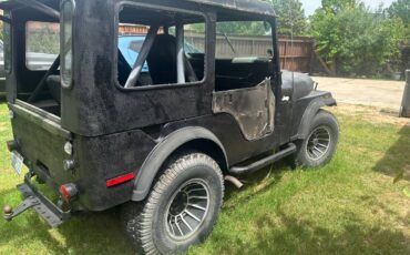 Gmc-Ck-pickup-12-ton-nominalmc-1986-black-9