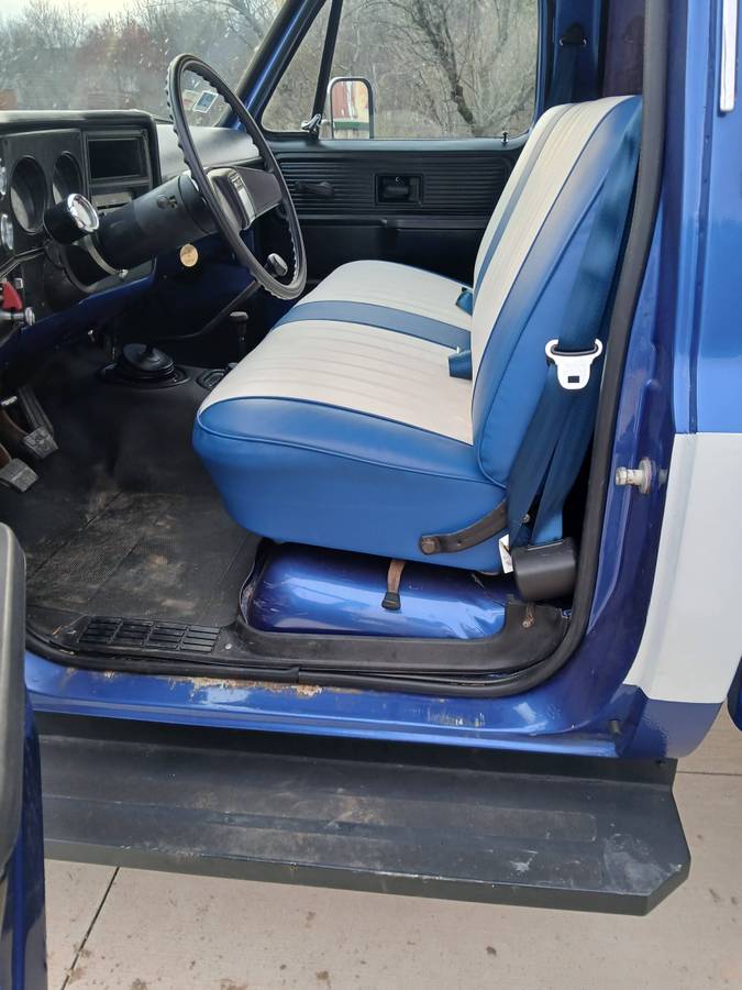 Gmc-High-sierra-k15-1979-blue-2