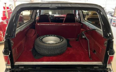 Gmc-Jimmy-12-ton-nominal-1988-black-13
