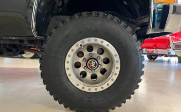 Gmc-Jimmy-12-ton-nominal-1988-black-2
