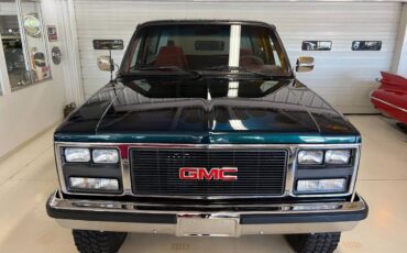 Gmc-Jimmy-12-ton-nominal-1988-black-3