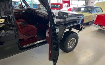 Gmc-Jimmy-12-ton-nominal-1988-black-7