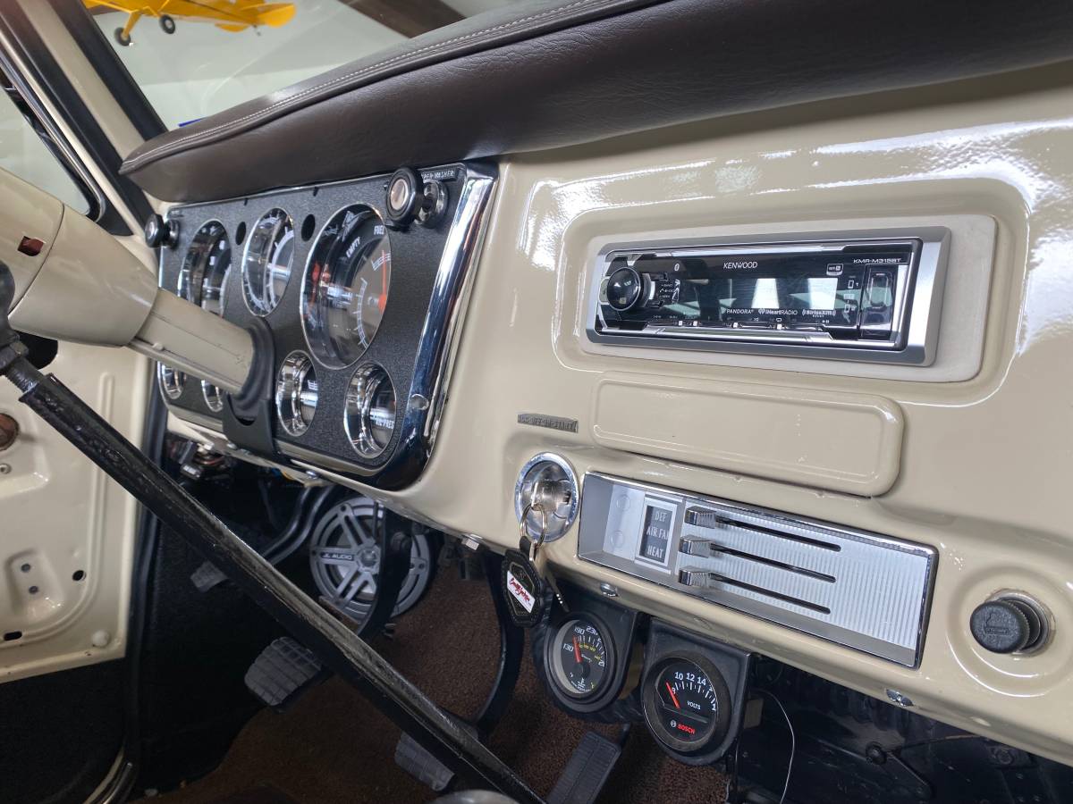 Gmc-Jimmy-1972-custom-3