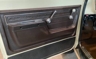 Gmc-Jimmy-1972-custom-8