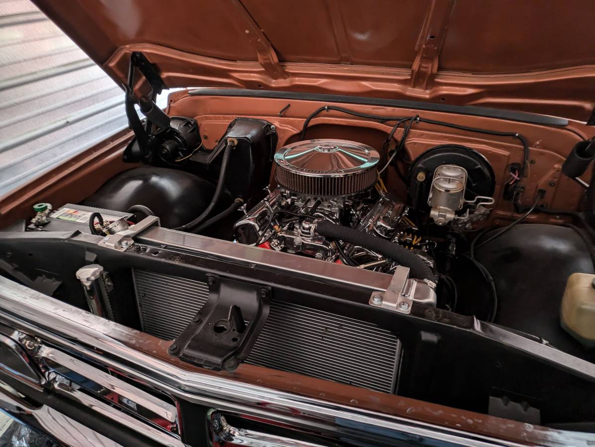 Gmc-Sierra-1500-1971-brown-7