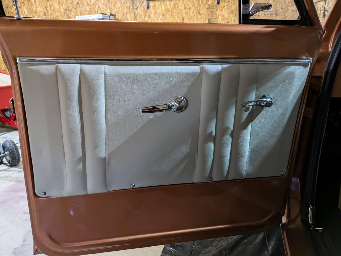 Gmc-Sierra-1500-1971-brown-8