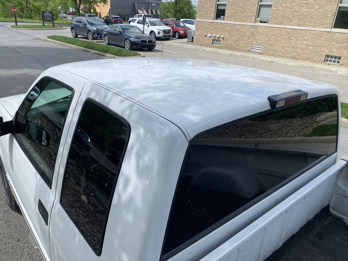 Gmc-Sierra-1500-1995-white-3