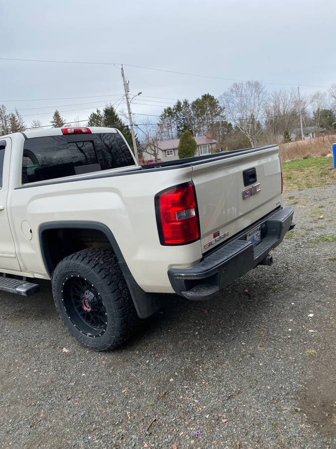 Gmc-Sierra-1500-sle-2014-white-3