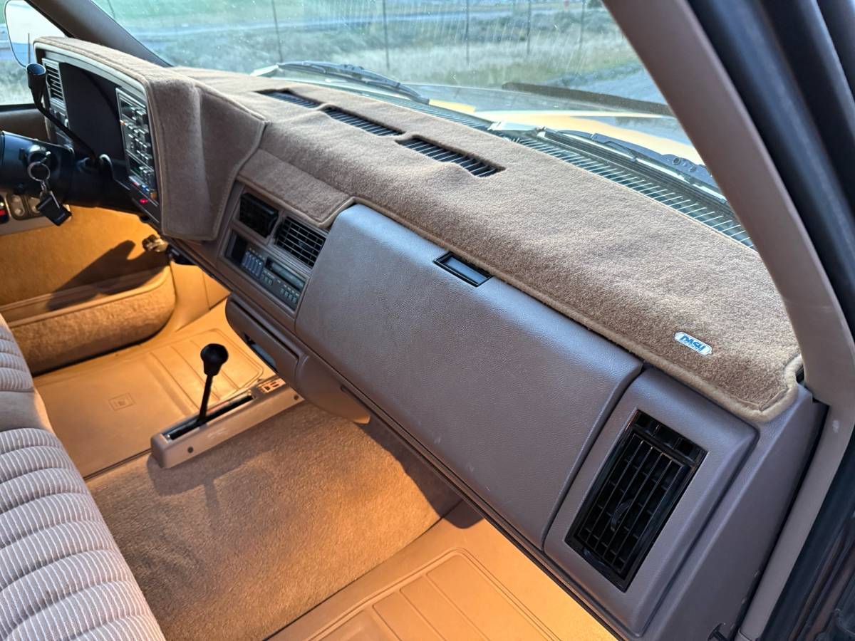 Gmc-Sierra-2500-1994-brown-19
