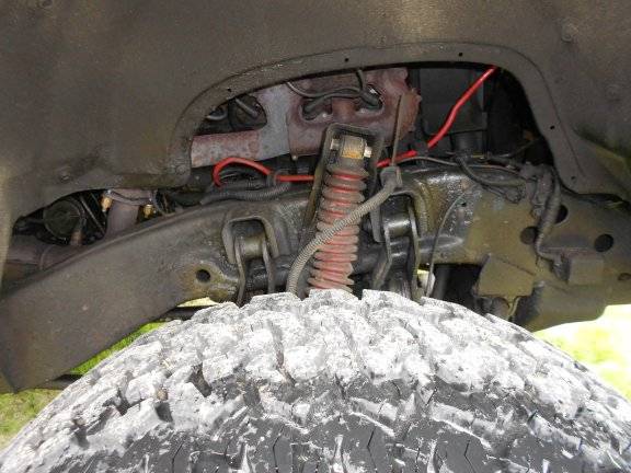 Gmc-Sierra-34-ton-nominal-1995-red-12