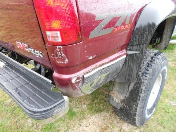 Gmc-Sierra-34-ton-nominal-1995-red-7