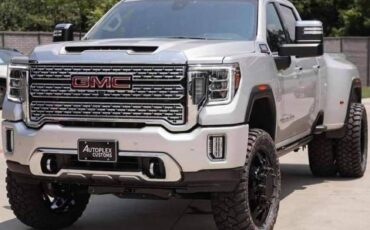 Gmc-Sierra-hd-3500-denali-ultimate-diesel-2024-black-3