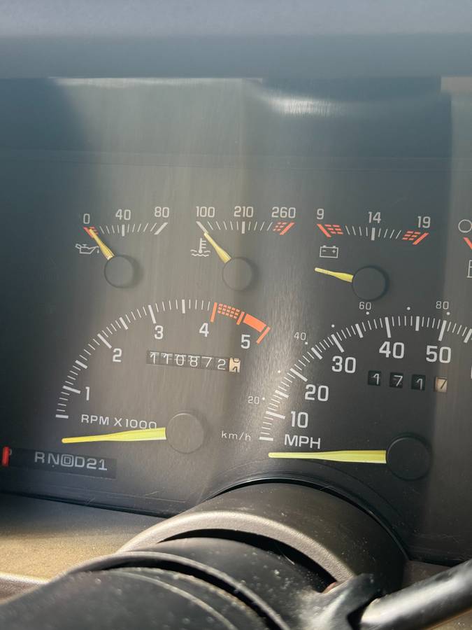 Gmc-Sierra-k1500-1994-brown-7