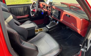 Gmc-Sonoma-1982-11