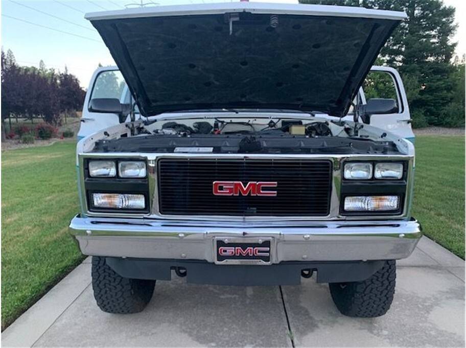 Gmc-Suburban-1991-22