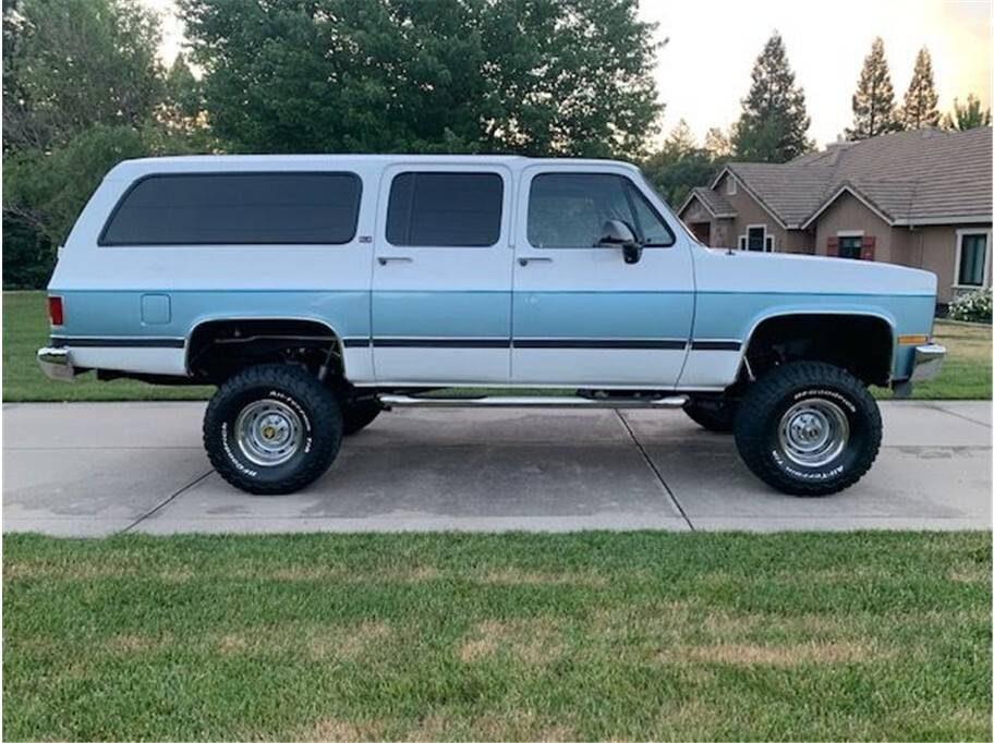 Gmc-Suburban-1991-8