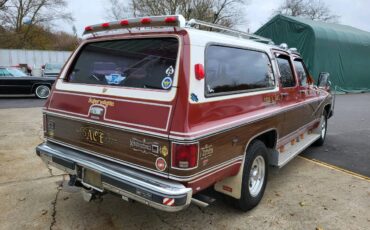 Gmc-Suburban-2500-1976-4