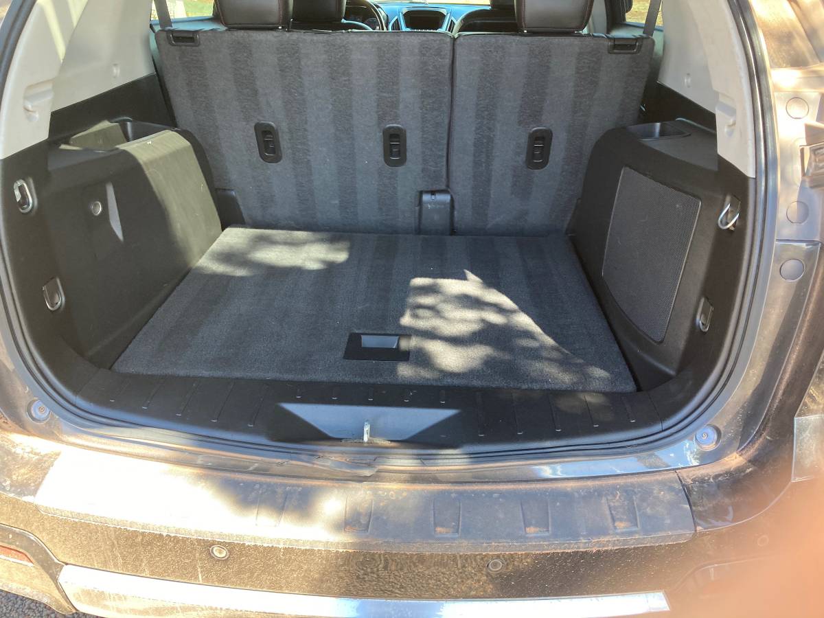 Gmc-Terrain-2015-black-3