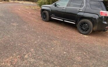 Gmc-Terrain-2015-black-4