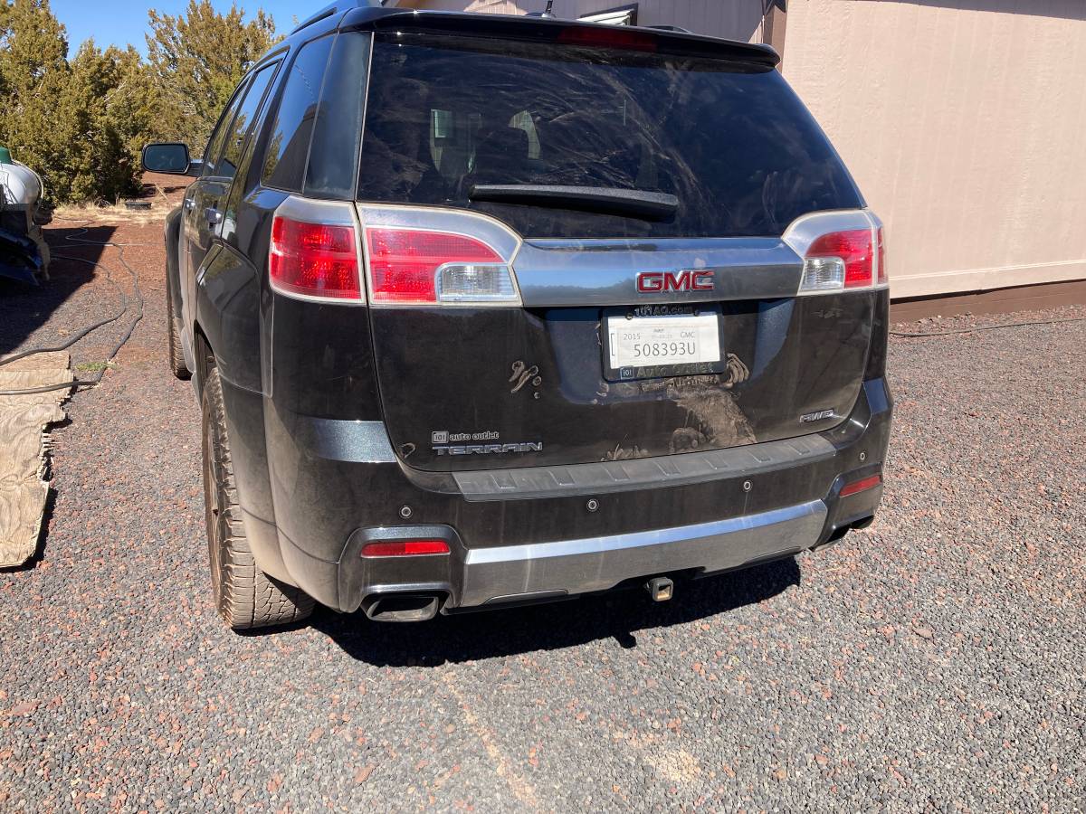 Gmc-Terrain-2015-black-6
