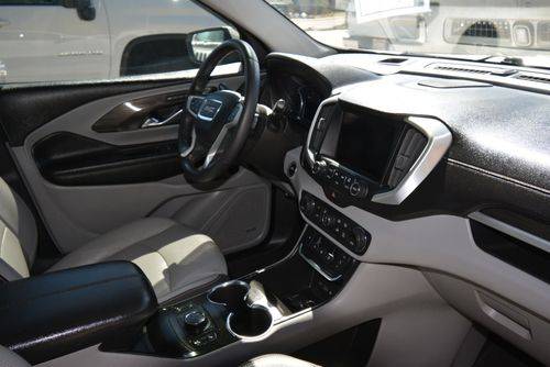 Gmc-Terrain-diesel-2018-white-10