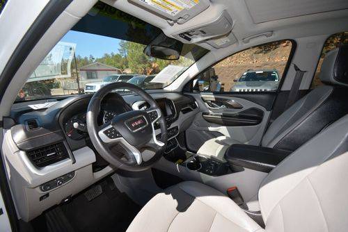 Gmc-Terrain-diesel-2018-white-8