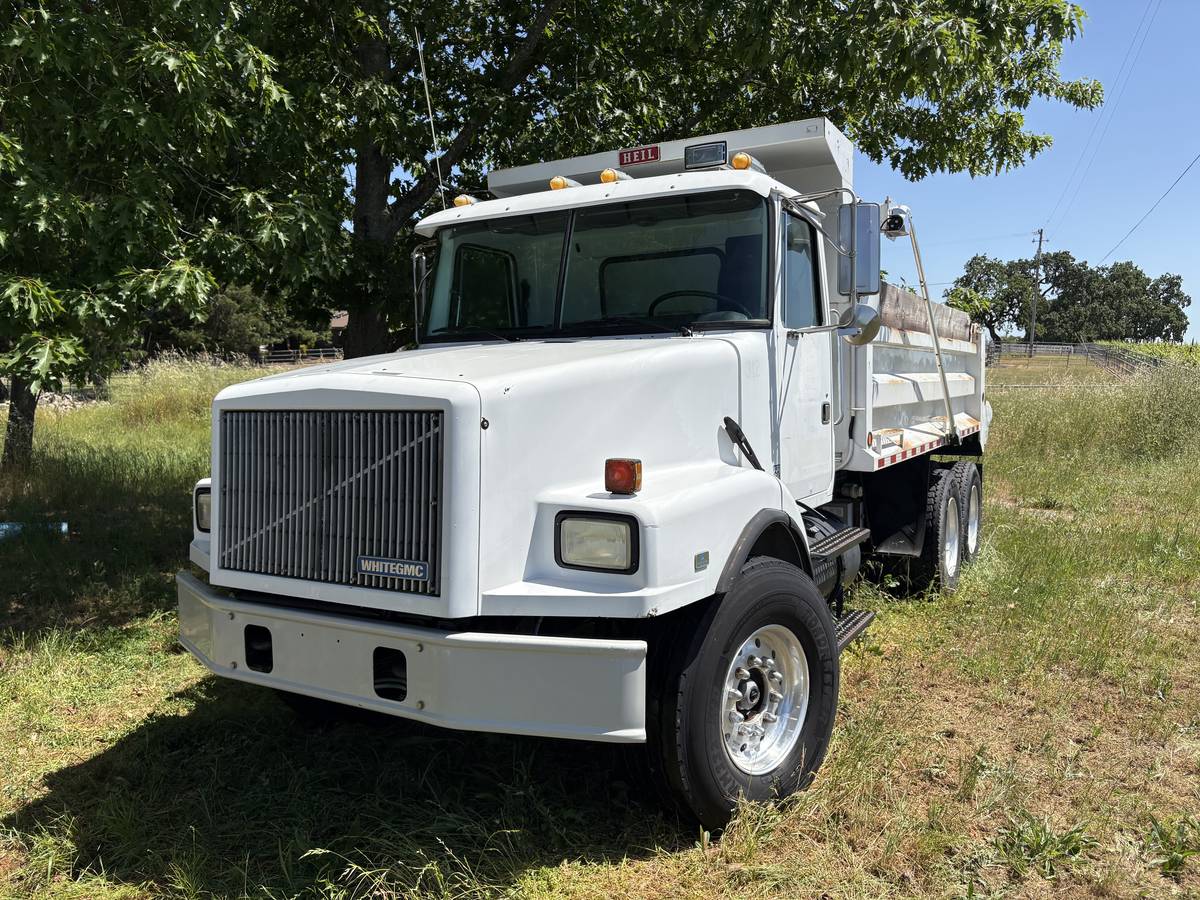 Gmc-Wb-diesel-1992-white