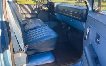 Gmc-quotsquare-bodyquot-pickup-1983-blue-11