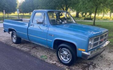 Gmc-quotsquare-bodyquot-pickup-1983-blue-4