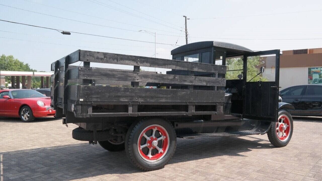 Graham-Brothers-TK-1927-Pickup-Truck-14