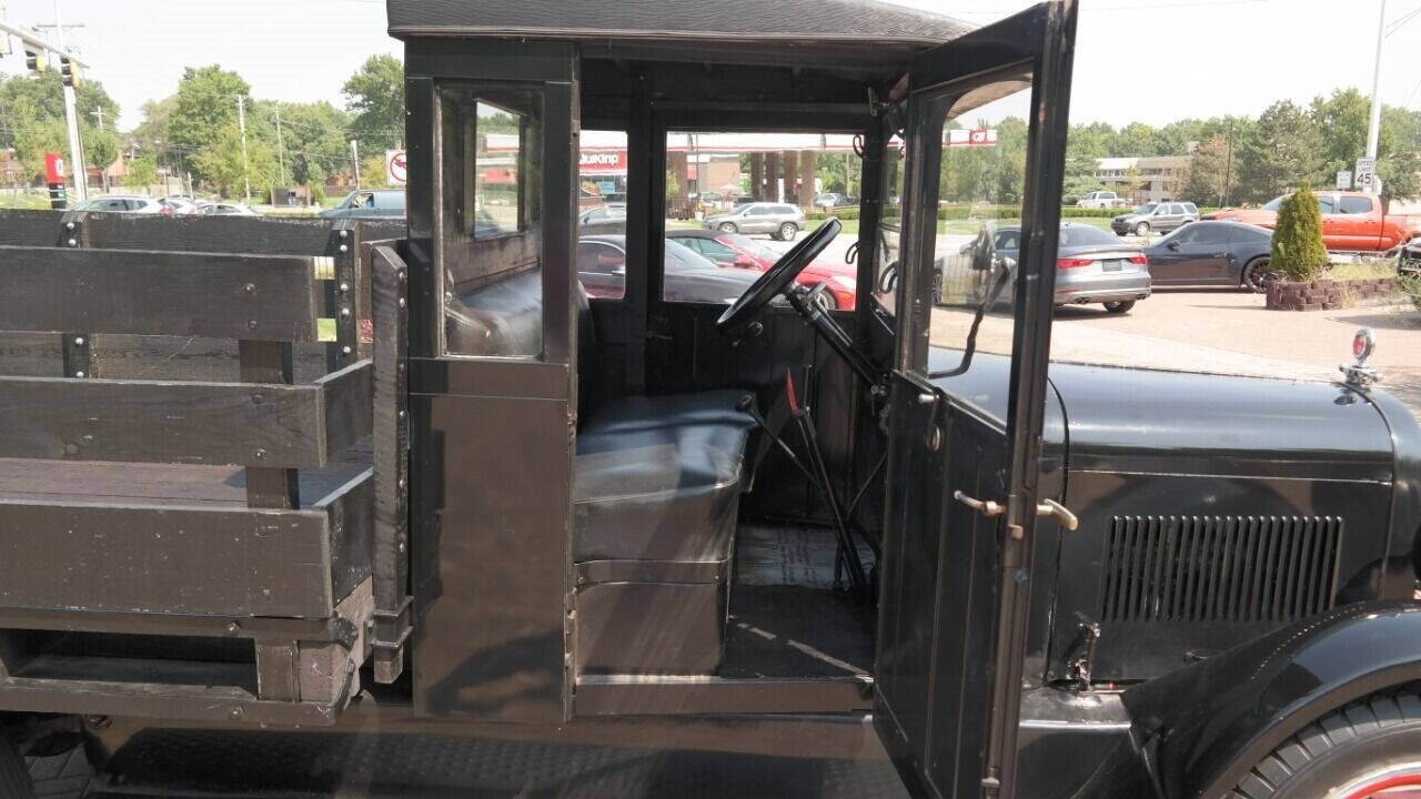 Graham-Brothers-TK-1927-Pickup-Truck-25