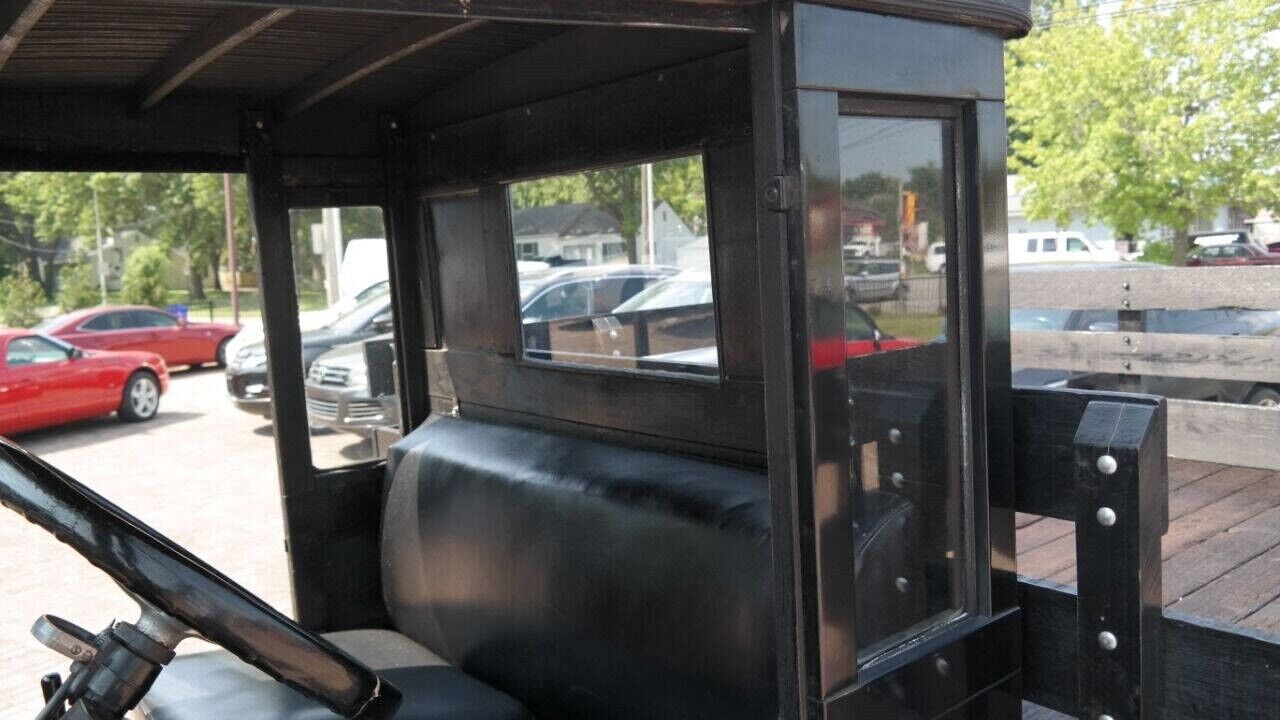 Graham-Brothers-TK-1927-Pickup-Truck-34