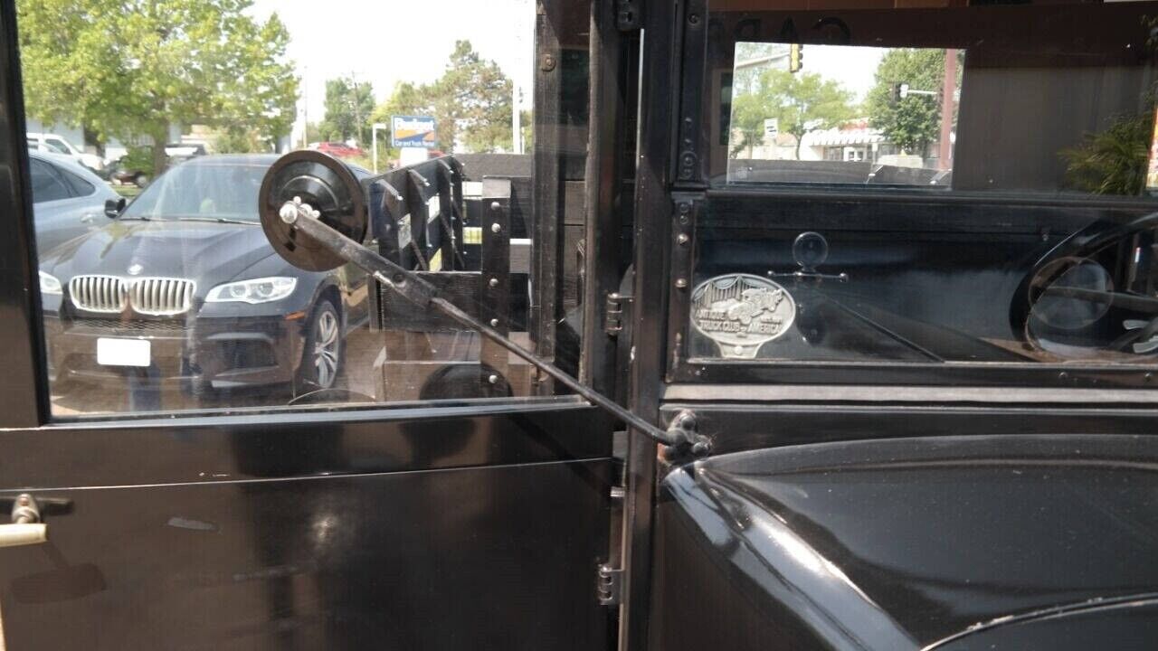 Graham-Brothers-TK-1927-Pickup-Truck-9
