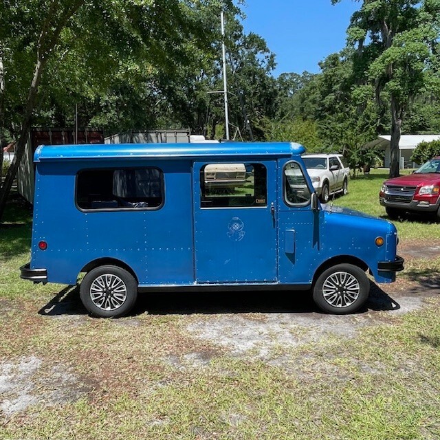 Grumman-Kubvan-1984-Van-1