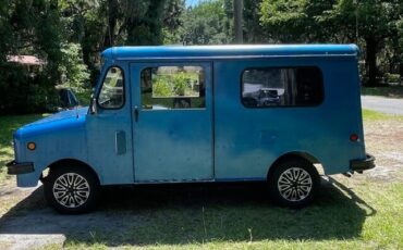 Grumman-Kubvan-1984-Van-2