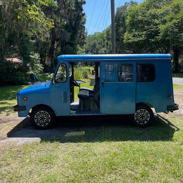 Grumman-Kubvan-1984-Van-6
