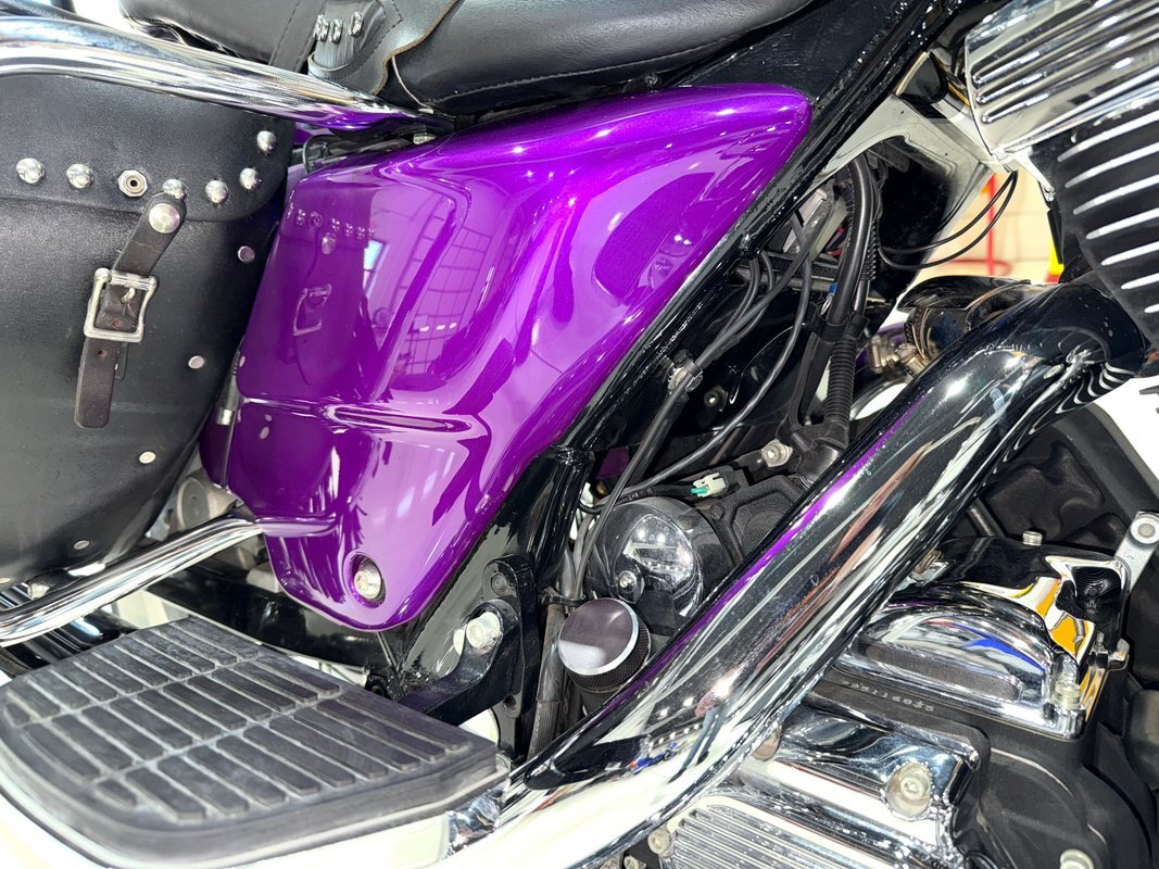 Harley-Davidson-Custom-Road-King-1995-26