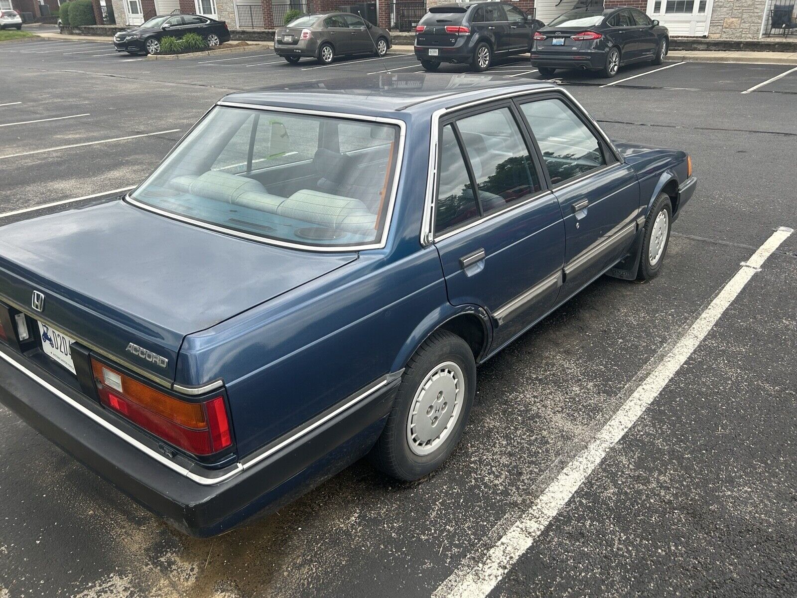 Honda-Accord-1985-10