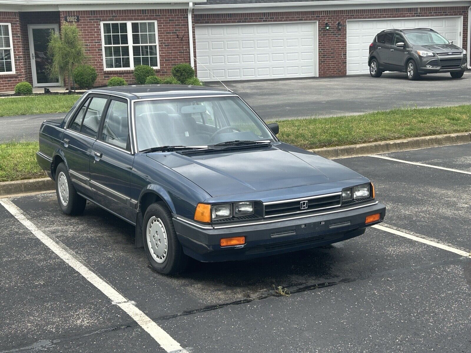 Honda-Accord-1985-12