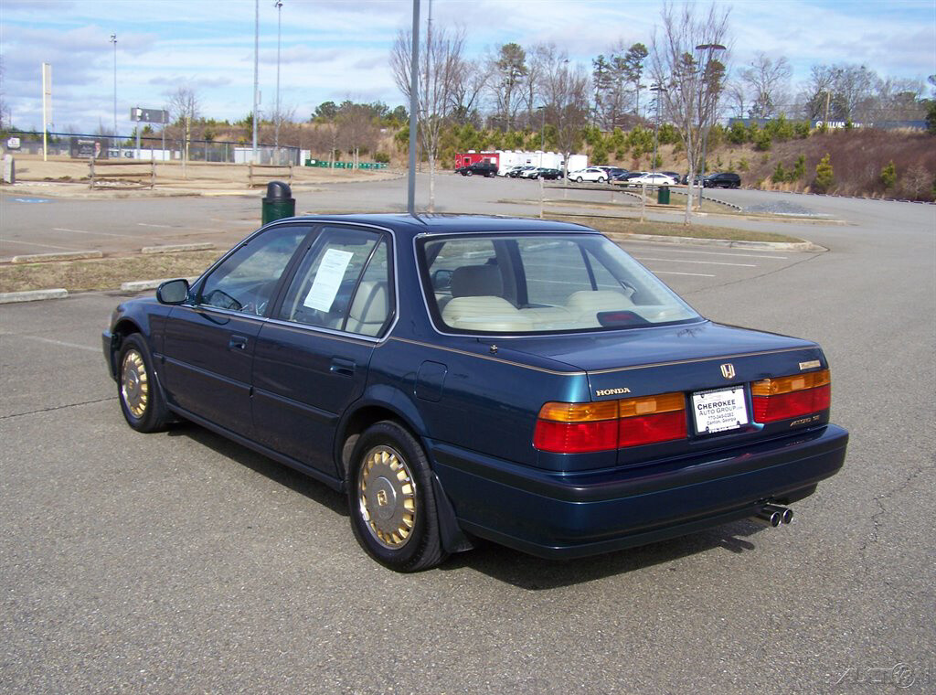 Honda-Accord-1991-Sedan-1