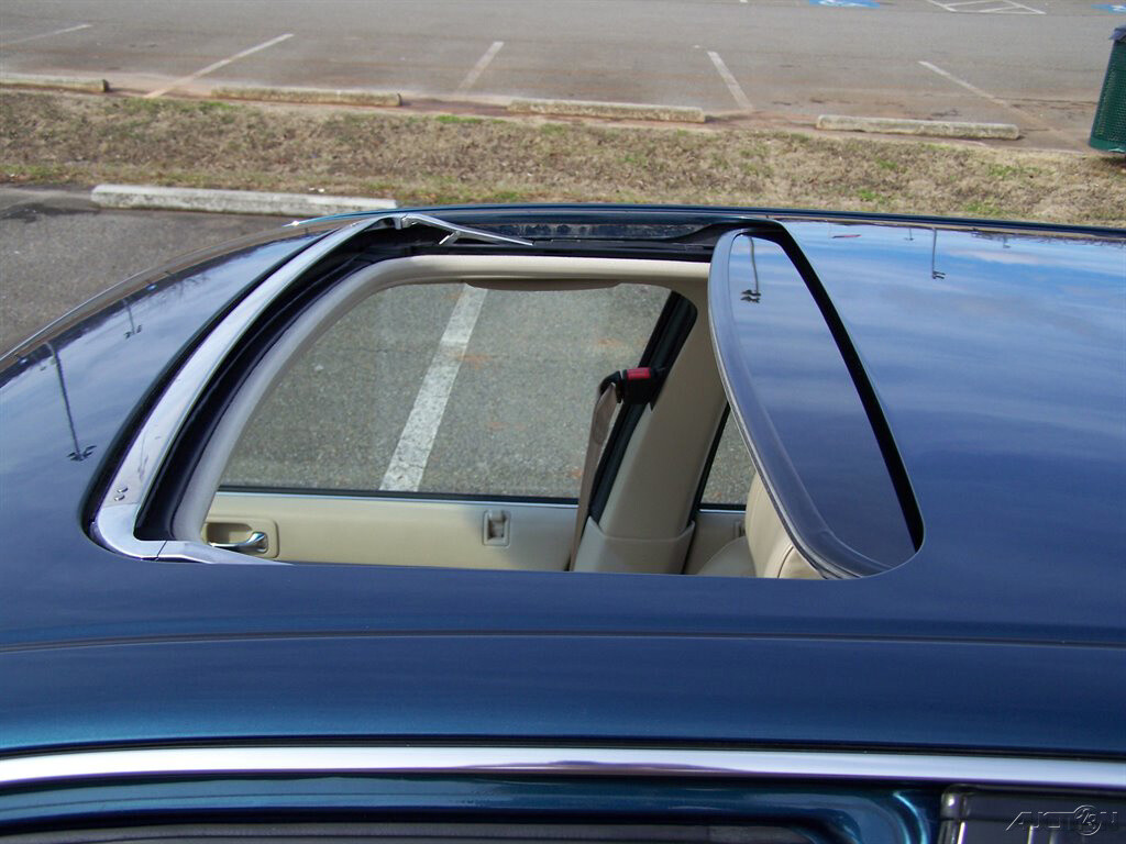 Honda-Accord-1991-Sedan-10