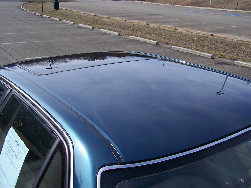 Honda-Accord-1991-Sedan-20