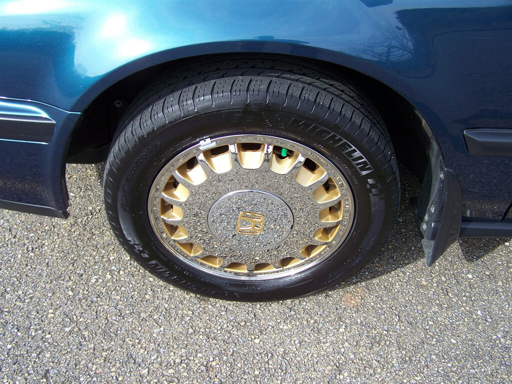 Honda-Accord-1991-Sedan-22