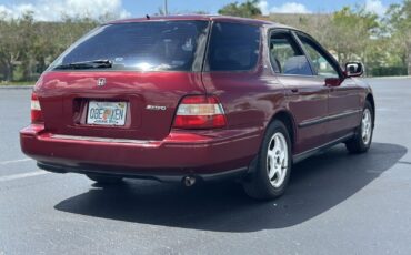 Honda-Accord-1995-Sedan-3