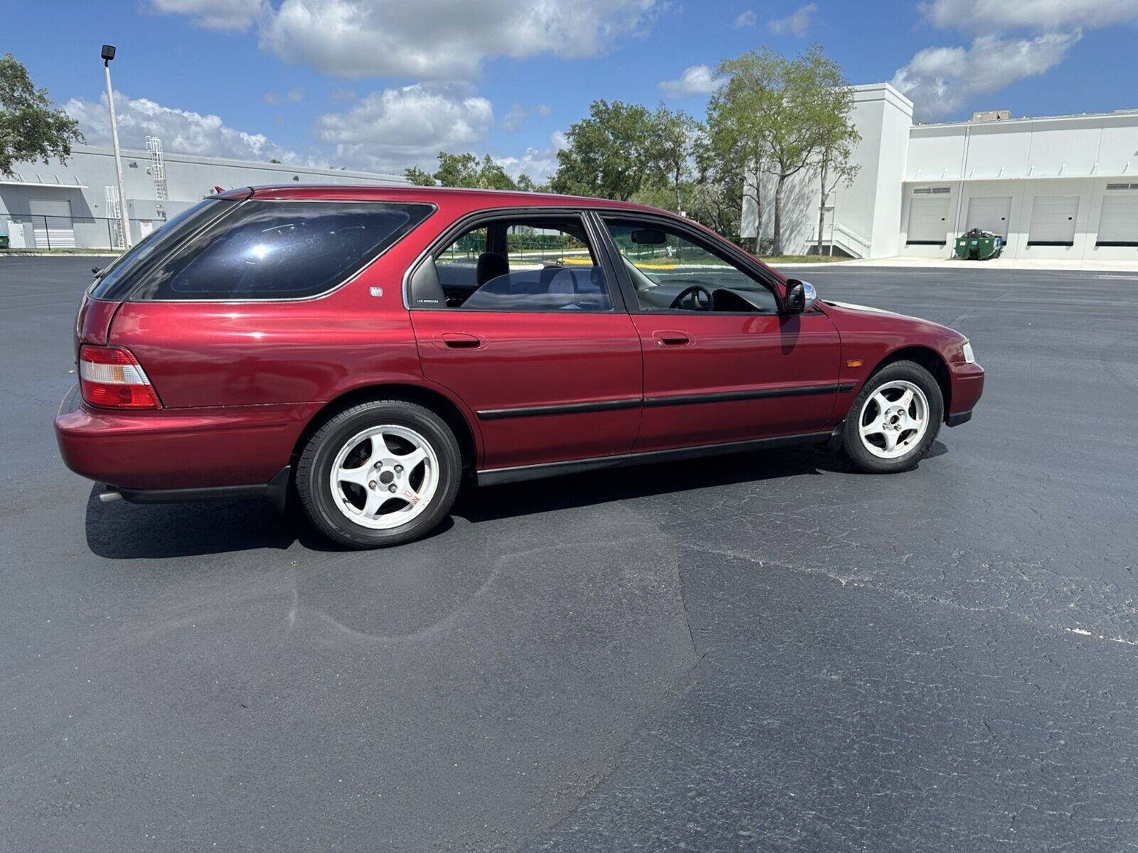 Honda-Accord-1995-Sedan-4