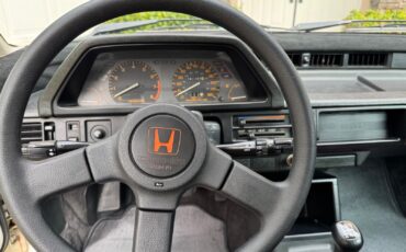 Honda-Civic-1986-Hatchback-17