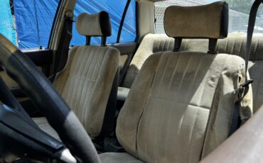 Honda-Civic-1986-Sedan-11