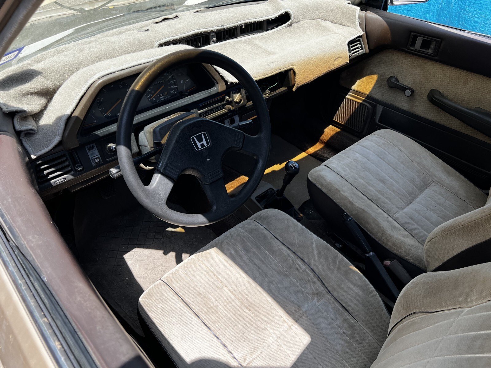 Honda-Civic-1986-Sedan-7