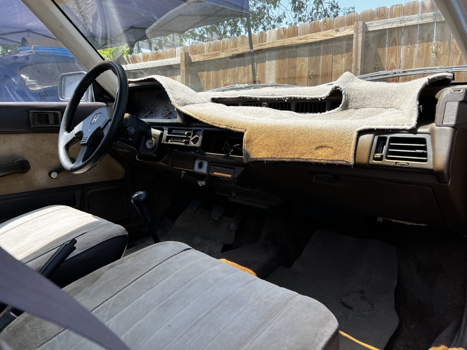Honda-Civic-1986-Sedan-9