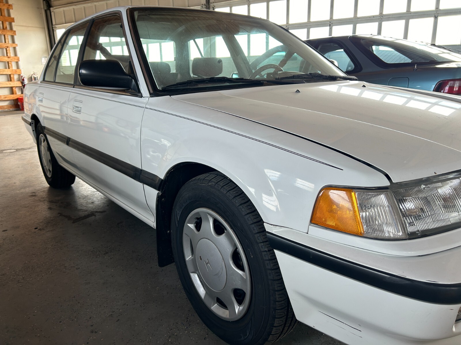 Honda-Civic-1990-Sedan-16
